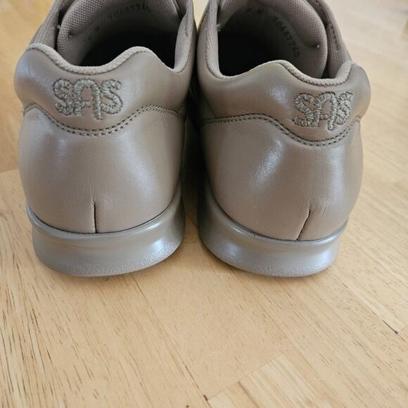SAS Me Too -EZ Strap Walking Shoe -Mocha- sz 9W - missing insoles - Picture 5 of 11